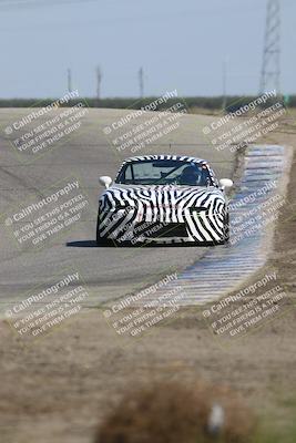 media/Sep-27-2025-24 Hours of Lemons (Sat) [[04fd3ac4ac]]/12pm (Outside Grapevine)/